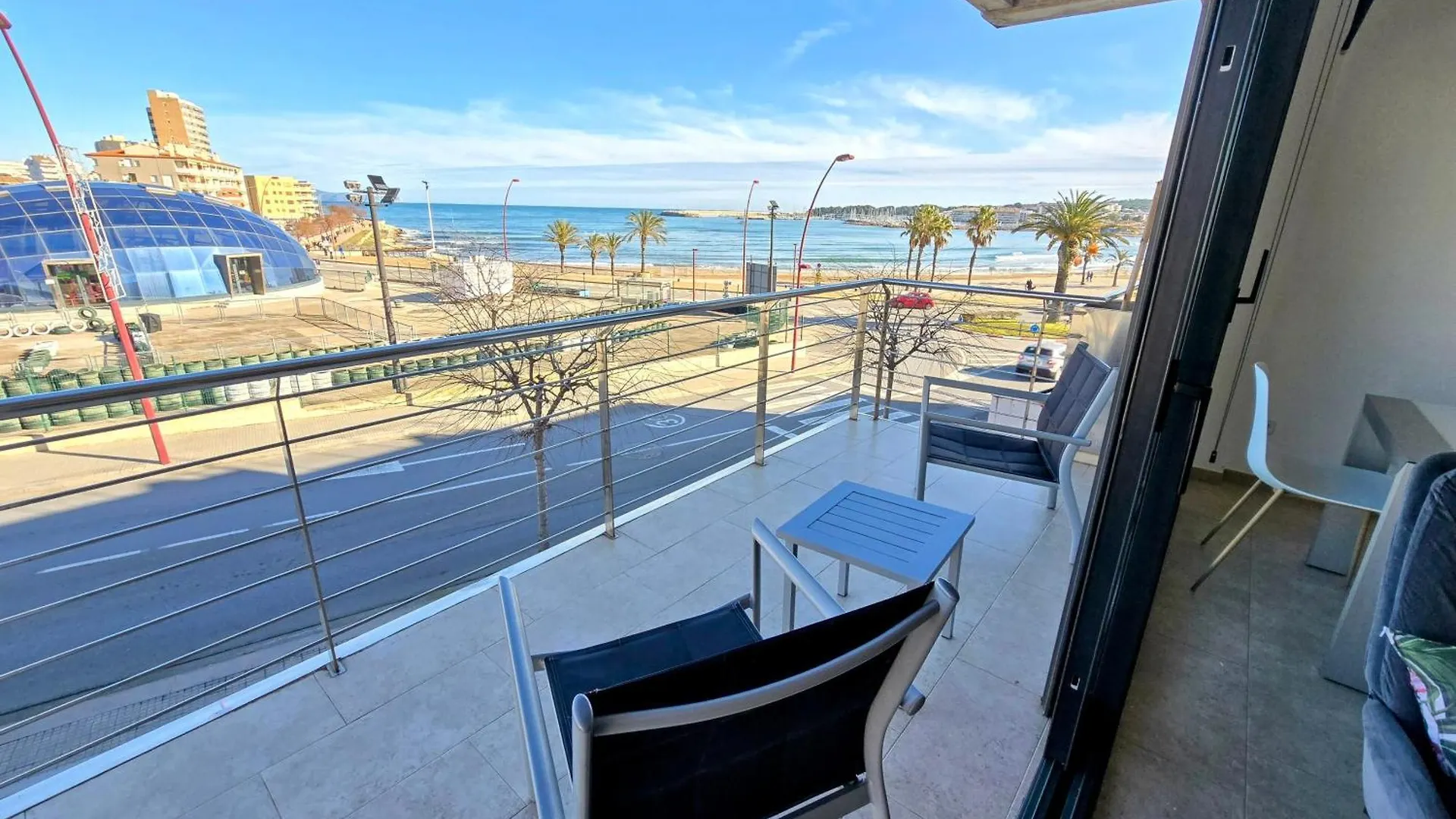 Duplex Univers - Frente Al Mar L' Escala 0*,  Ισπανία