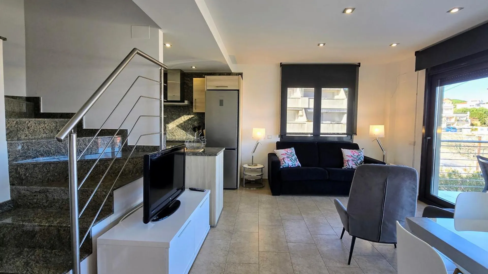 Duplex Univers - Frente Al Mar L' Escala 0*,  Ισπανία